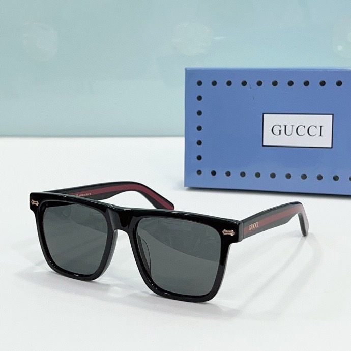 Gucci Sunglass AAA 056